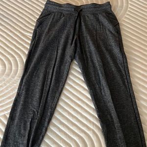 Lululemon ready to rulu joggers